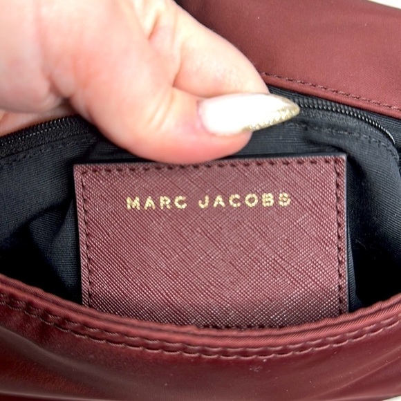 Marc Jacobs Trooper Small Nomad Burgundy Nylon Cross Body Bag - Picture 8 of 12